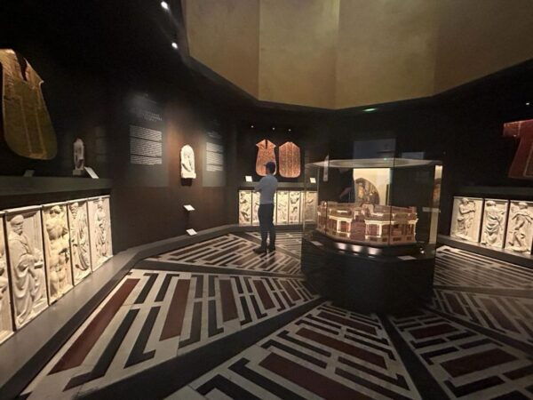 Florence: Duomo Complex Guided Tour With Entry to Dome - The Sum Up