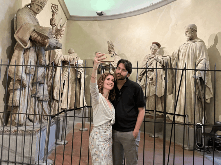 Florence: Duomo Dawn Entry with Key Holder & Dome Climb Tour - Climbing Brunelleschi’s Dome: An Adventure in Steps