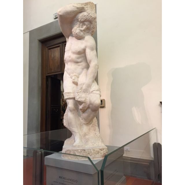 Florence Duomo Square Guided Walking Tour with Entry Tickets - Surroundings and Architectural Highlights