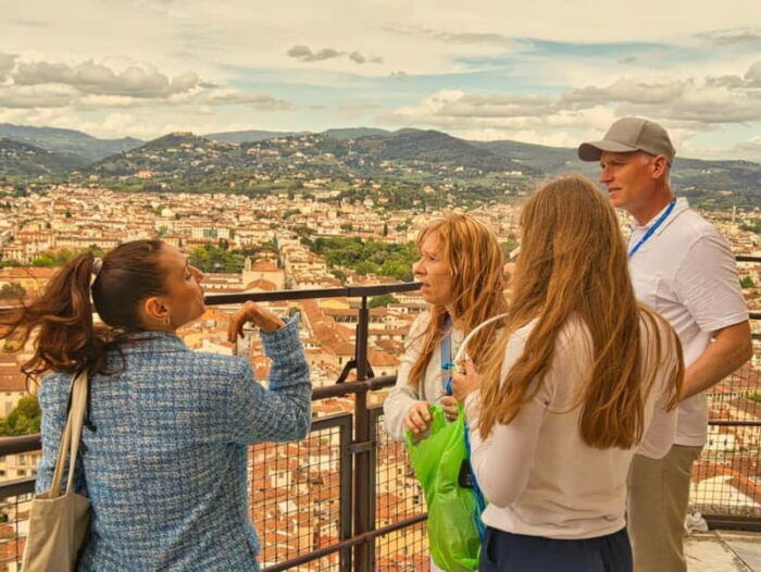 Florence: Duomo Tour with Brunelleschis Dome Climb & Access - Practical Tips for Visitors