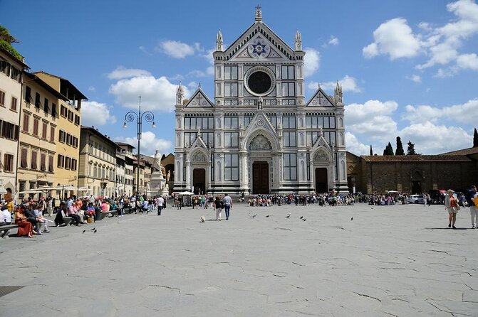 Florence Food Tour With Farmers Market Visit City Sightseeing and Wine Tasting - Experience the Vibrant Farmers Market