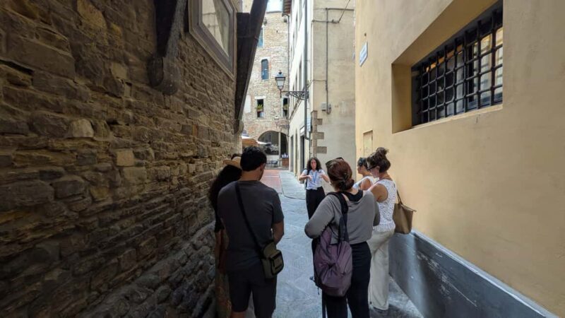 Florence: Ghost & Crimes Walking Tour with Tastings and Wine - Good To Know