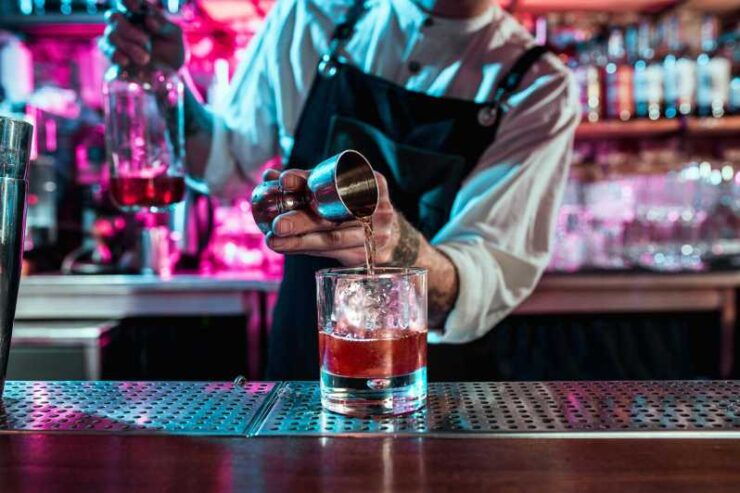 Florence: Guided Bar Crawl in the Old Town - Experience Highlights