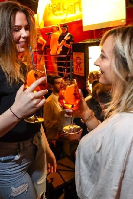 Florence: Guided Bar Crawl in the Old Town - Inclusions and Exclusions