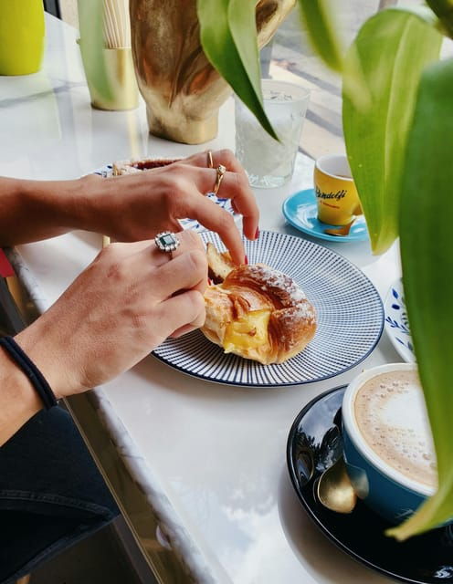 Florence: Guided Breakfast Tour With Mama Florence - Taste Traditional Florentine Breakfast Delights