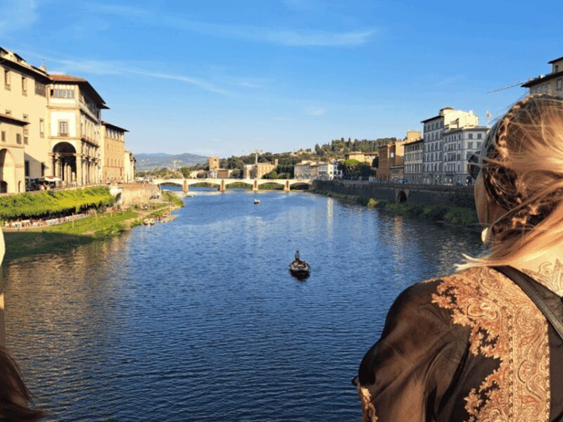 Florence: Guided Gondola Boat Tour with a Glass of Wine - Practical Tips for Future Travelers