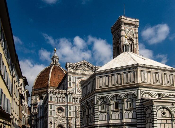 Florence: Highlights and Small-Group Accademia Tour - Tour Duration and Key Sites