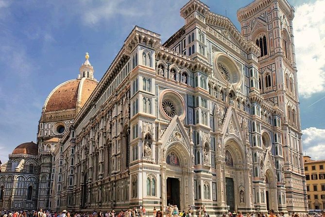 Florence Highlights Private Walking Tour Duoma to Santa Croce - Renaissance History in Florence
