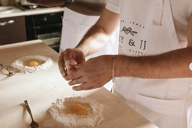 Florence Home Cooking Class: Pasta, Ravioli, and Gnocchi  - Cancel 24H Prior & Full Refund - Overview and Experience
