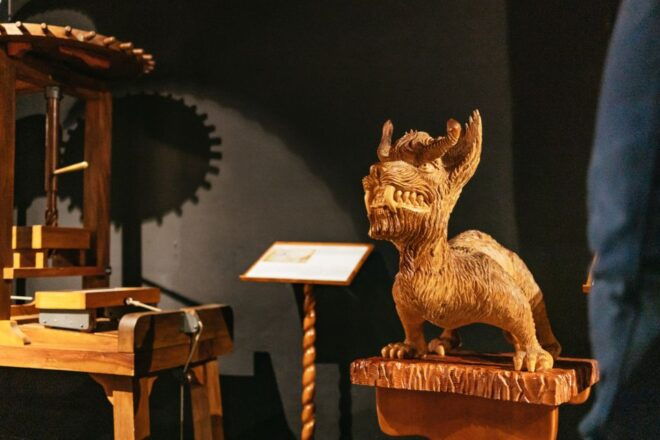 Florence: Leonardo Interactive Museum Entry Ticket - Selecting Participants and Date