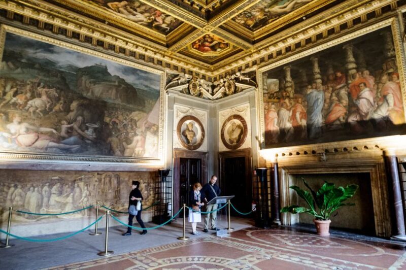 Florence: Palazzo Vecchio Entrance Ticket & Audioguide - The Multimedia Guide: Informative and Easy to Use