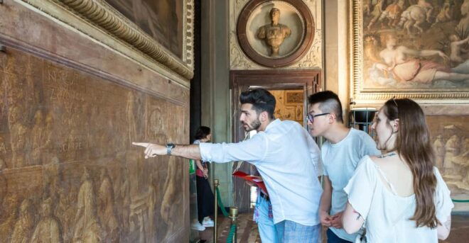Florence: Palazzo Vecchio Guided Tour for Kids Life at Court - Experience Highlights
