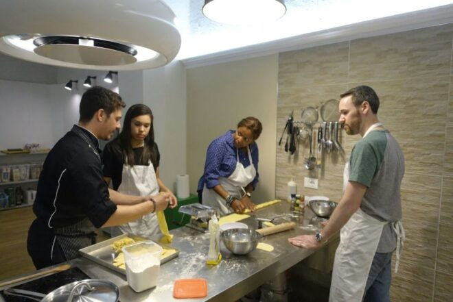 Florence: Pasta and Dessert Cooking Class With Drinks - Review Summary