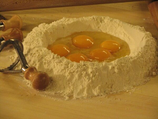 Florence: Pasta and Dessert Cooking Class With Drinks - Booking and Pricing Information