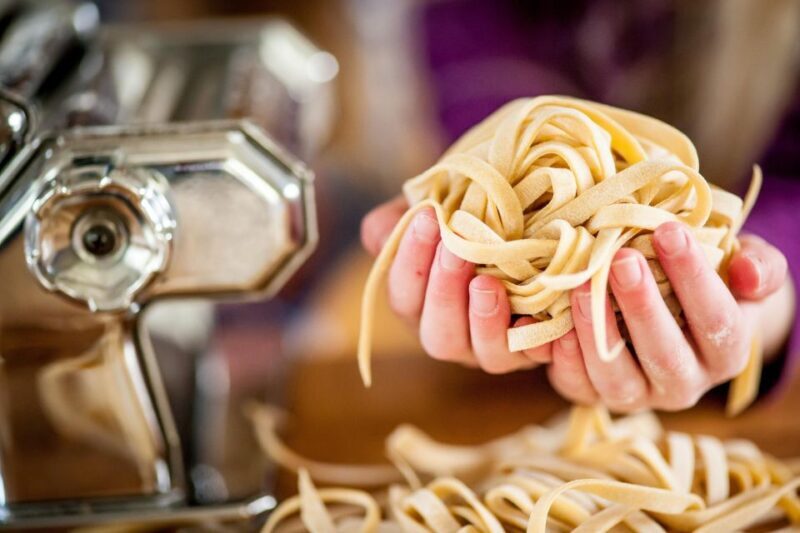Florence: Pasta Cooking Class with Unlimited Wine - Practical Details and Tips