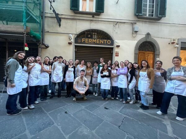 Florence: Pasta Cooking Class With Unlimited Wine - The Sum Up