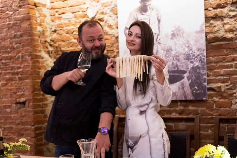 Florence: Pasta Cooking Class with Wine Tasting near Duomo - Good To Know