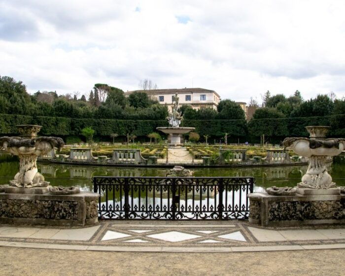 Florence: Pitti Palace and Boboli Gardens Walking Tour - Frequently Asked Questions