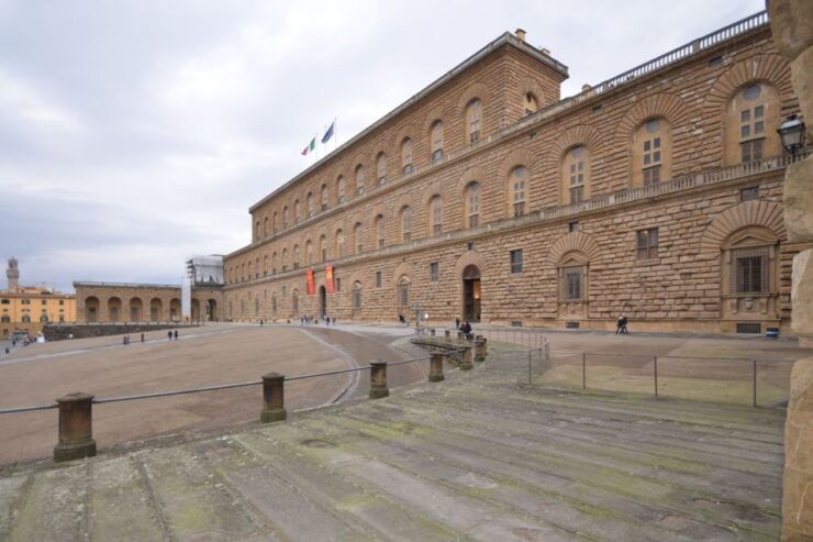 Florence: Pitti Palace and Palatina Gallery Ticket and Tour - Exploring the Grand-dukes Former Residence