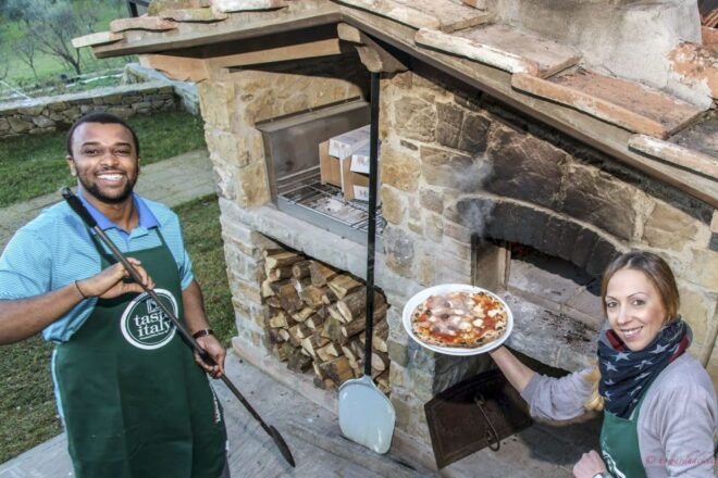 Florence: Pizza and Gelato Class at a Tuscan Farmhouse - Inclusions