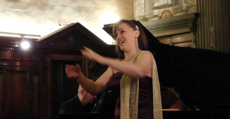 Florence: Pizza Dinner and Opera Arias Concert - Experience Highlights