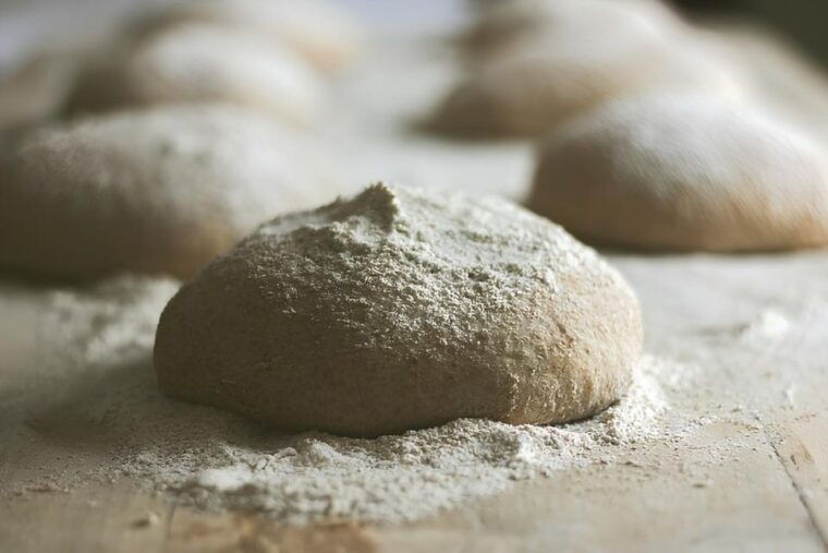 Florence: Private Pizza Making Class With Wine Tasting - Wine Tasting Experience