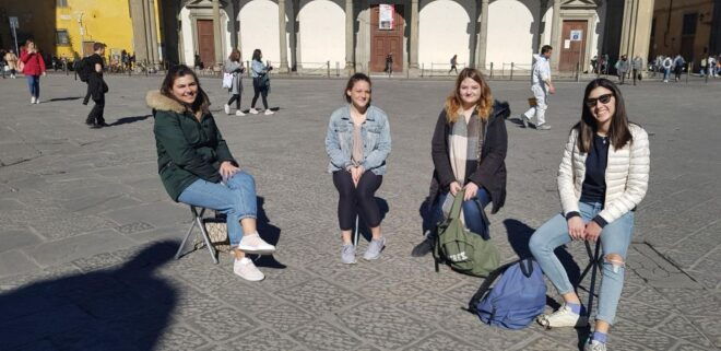 Florence: Private Sit and Walk With Ice Cream! - Historical Center Tour