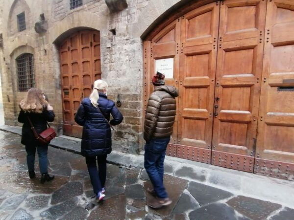 Florence: Private Sit and Walk With Ice Cream! - Important Tips