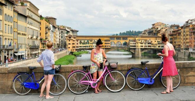 Florence: Private Tour by Bike With Gelato Tasting - Language Options