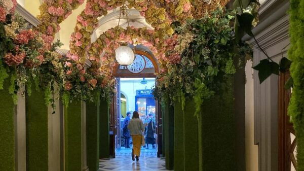 Florence: Private Tour of City Center, History and Legends - Frequently Asked Questions