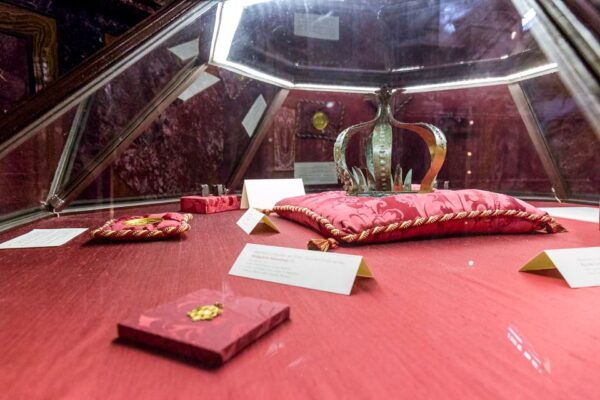 Florence: Reserved Entrance Ticket to the Medici Chapel - Common Questions