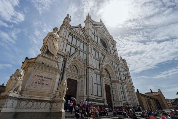 Florence: Santa Croce Basilica, Exclusive Tour! - Cultural Immersion