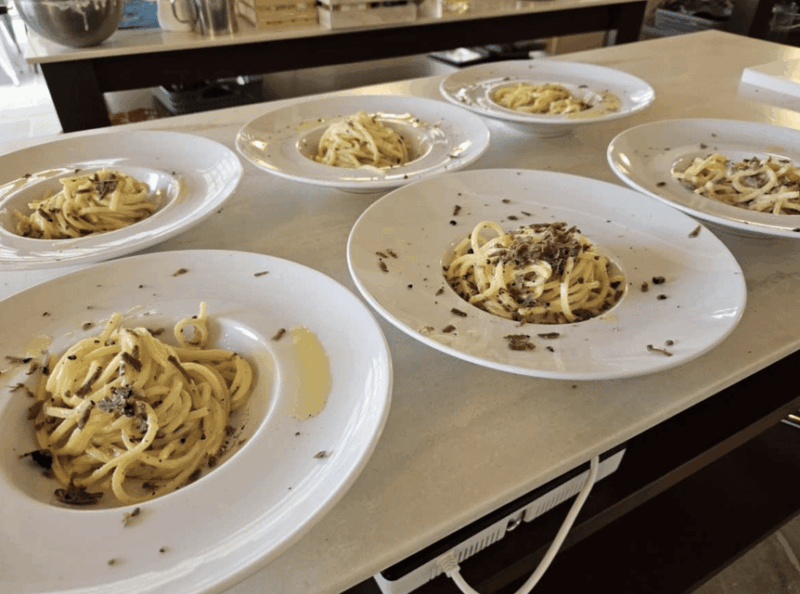 Florence: Sant'Ambrogio Market visit and Pasta Class - What’s Included & What’s Not