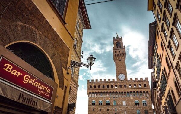Florence: Self-Guided Audio Michelangelo Walking Tour - The Sum Up