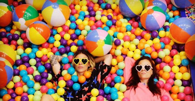 Florence: Selfie Museum Entrance Ticket - Highlights