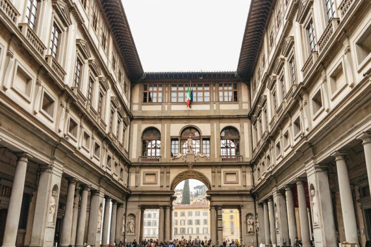 Florence: Skip-the-Line Uffizi Small Group Tour - Accessibility Features