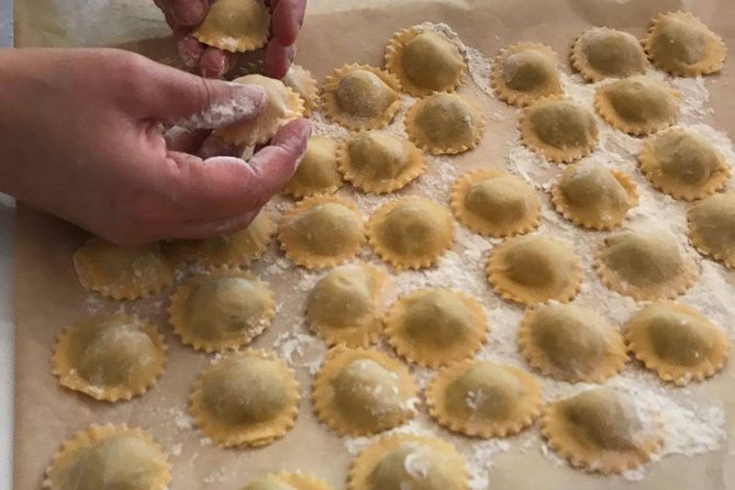 Florence Small-Group Pasta Class With Seasonal Ingredients - Practical Details