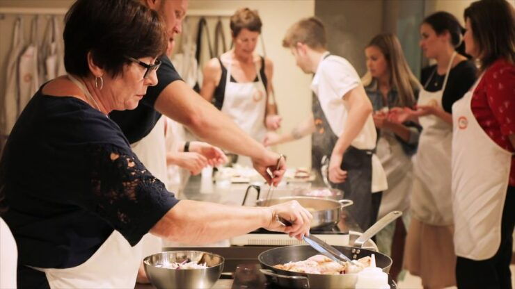 Florence: Tuscan Cooking Course With Dinner - Booking Information