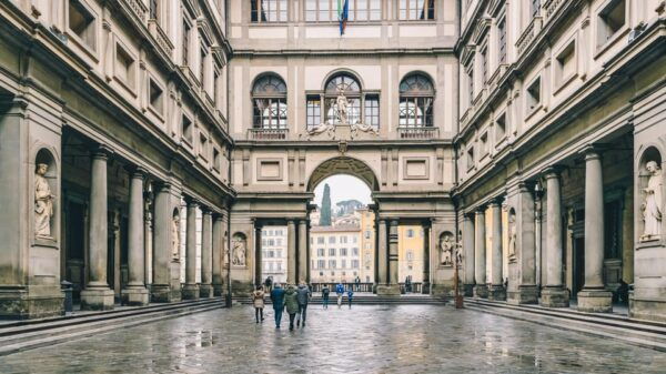 Florence: Uffizi Gallery Museum Skip the Line Entry Ticket - Medici Familys Influence