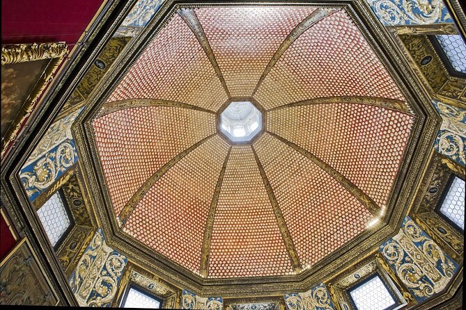 Florence: Uffizi Gallery Skip the Line VIP Small Guided Tour - Meeting and End Points