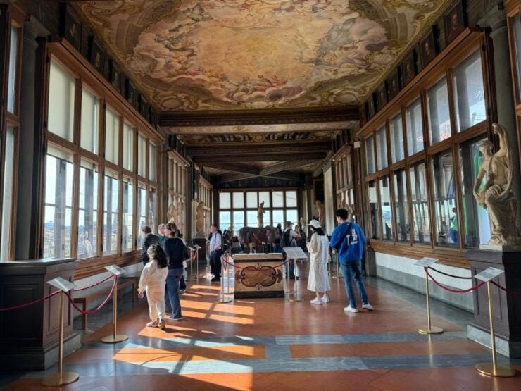 Florence: Uffizi Gallery Small Group Guided Tour - Tour Inclusions