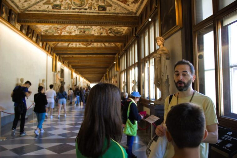Florence: Uffizi Kids Treasure Hunt - Whats Included in the Treasure Hunt