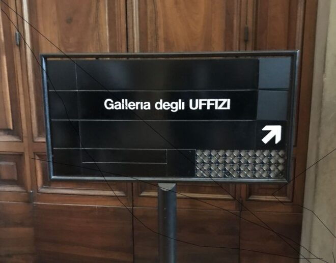 Florence: Uffizi Skip-the-Line Guided Gallery Tour - Professional and Friendly Guide