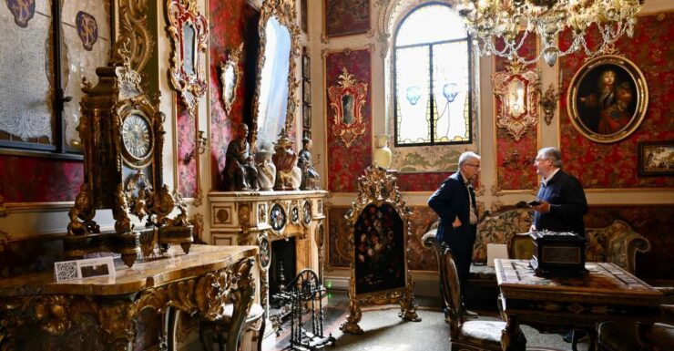 Florence: Visit to Frederick Stibberts Villa and Park - Stibbert Museum Highlights