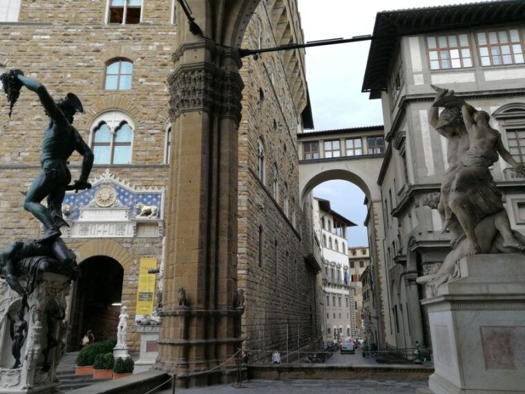 Florence Walking Tour History of the City & of the Medici - Insights From a Licensed Tour Guide