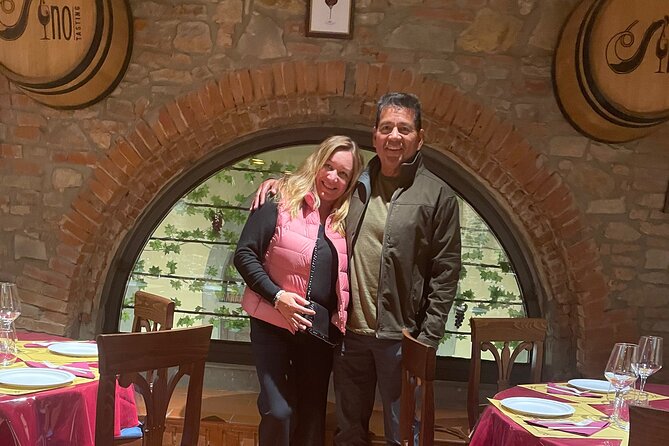 Florence Wine Tasting Experience With Three Types of Tuscan Wine - Location and Meeting Point