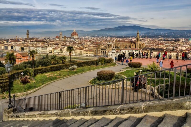 Florence:E-Bike City Tour with stop at Piazzale Michelangelo - A Closer Look at the Florence E-Bike Tour