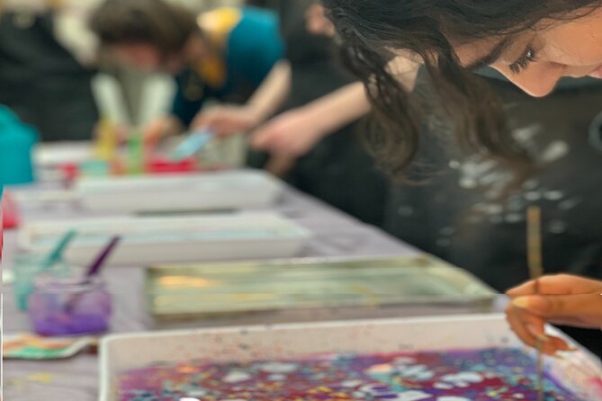 Florentine Artisan Tradition in Paper Marbling - Unique Materials and Tools Used