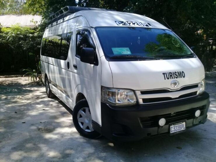 Flores Transport: From Flores to Río Dulce - From Río Dulce to Flores Private - Transport Experience
