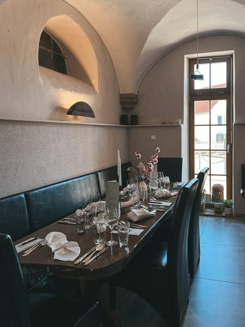 Flörsheim-Dalsheim: Experience Wine Tasting - 10 Wines, 5 Dishes - Frequently Asked Questions